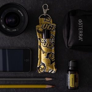 ⚔️ Roller Bottle Holder